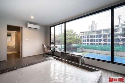 High Quality Newly Completed Low-Rise Condo at Ekkamai by Leading Thai Developer - Last 3 Bed Unit - 4% Discount!