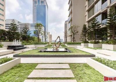 The Esse Asoke - Luxury City View Condos in the Heart of Bangkok