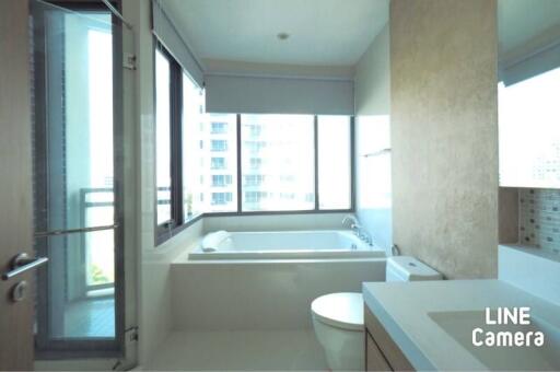 Bright Sukhumvit 24 - Two Bedroom Condo for Sale in a Nice Lively Residential Alley on Sukhumvit 24