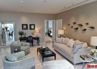 Four Seasons Private Residences - Elegant Two Bedroom Condo for Sale with Outstanding City Views