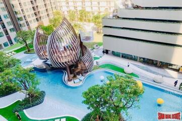 Newly Completed High-Rise Condo by Leading Thai Developer with Extensive Facilities and Green Area at Udomsuk, Bangna - Studio Units - 12% Discount!