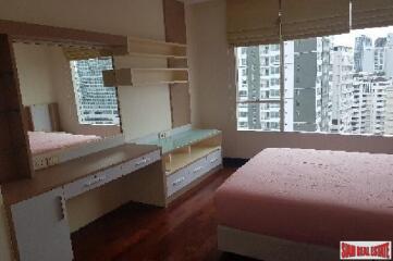 Wilshire Condo Sukhumvit 22 - Spacious Three Bedroom with City Views on Sukhumvit 22, Bangkok