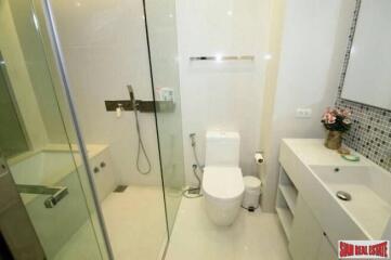 The Room Sukhumvit 21 - Spacious One Bedroom with Great Layout for Sale a Short Walk to BTS Asok