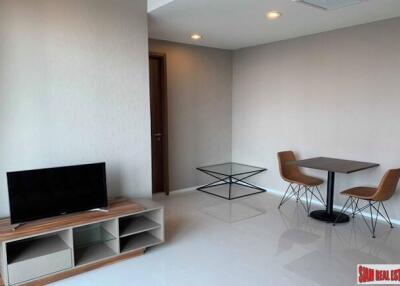 Menam Residences Condominium - One Bedroom with Super River Views for Sale in Saphan Taksin