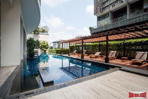 The Rajdamri Serviced Apartments - Leasehold property Two Bed Condo at Ratchadamri, One of the Finest Locations in Bangkok