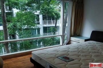 Baan Siri Sukhumvit 10 - Two Bed Condo for Sale at Asoke/Nana