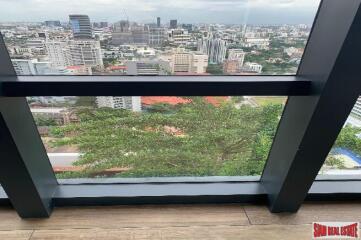 The Lofts Asoke - Luxury Newly Completed One Bed Duplex Corner Unit on High Floor
