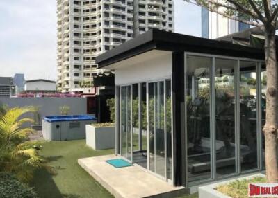 Quad Silom - Large Two Bedroom Condo for Sale in a Low-rise Building in Chong Nonsi