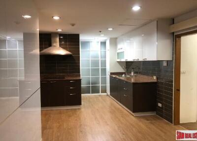 Waterford Park Condo - Spacious Panoramic City View Renovated Condo at Thong Lor, Sukhumvit 53