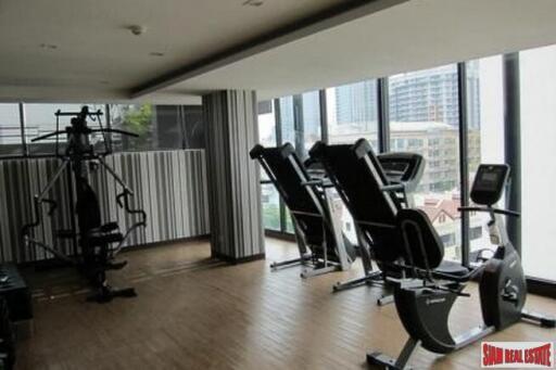 Socio RuamRudee - Cozy One Bedroom Condo for Sale Near BTS Phloen Chit