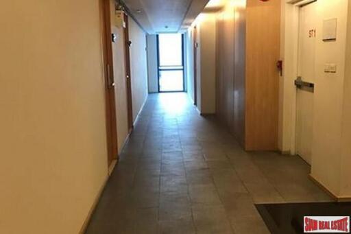 Socio RuamRudee - Cozy One Bedroom Condo for Sale Near BTS Phloen Chit