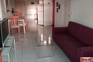 J.C.Tower - A Nice One Bedroom Corner Condo in Popular Thong Lo