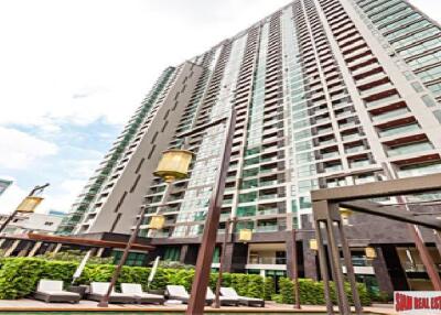 The Address Sathorn - Quality One Bed Chong Nonsi Condo on the 28th Floor