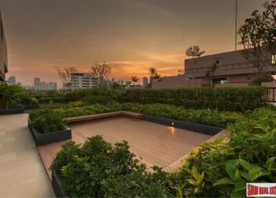 Art @ Thonglor 25 - Nice One Bedroom Low Rise with Roof Top Facilities and City Views in Thong Lo