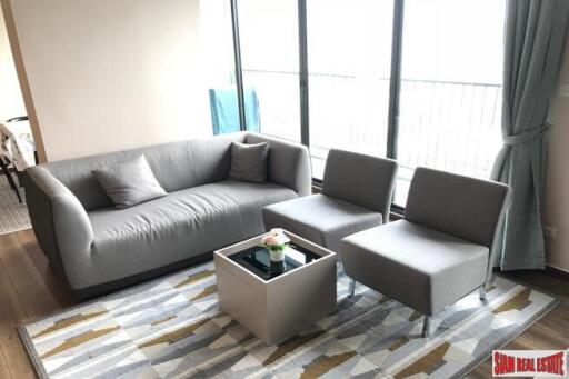 Teal Sathorn- Taksin - City Views and Close to the BTS in the Three Bedroom Condo in Wongwian Yai