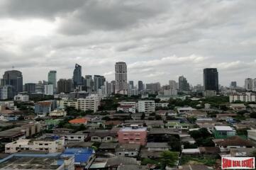 Baan Sukhumvit - Elegant Top Floor Living in this Spacious 3-5 Bedroom Penthouse at Sukhumit Soi 36