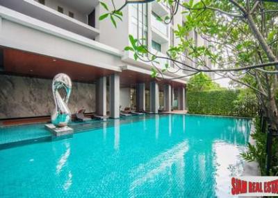 Luxurious New Development on Sukhumvit 69 in Phra Khanong, Bangkok