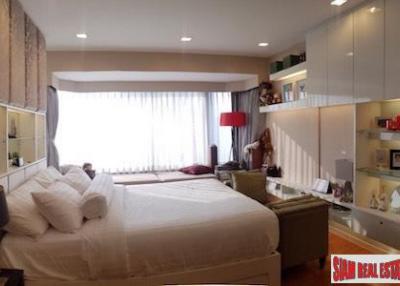 Amanta Lumpini  Comfortable Well Appointed One Bedroom Condo on the 16th Floor