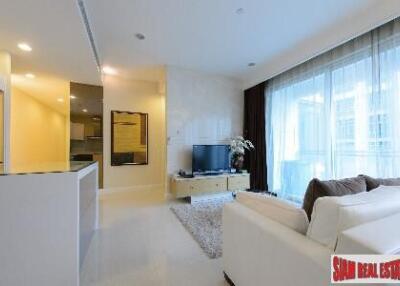 Q Langsuan - Modern and Elegant Two Bedroom with City Views in Lumphini