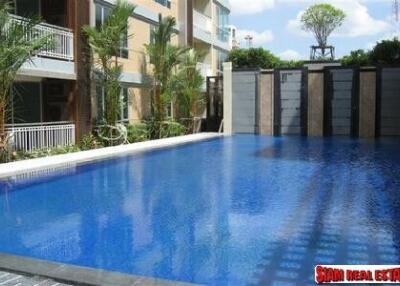 Centric Scene Aree 2 - Two bedroom Condo for sale, Corner Unit at Soi Aree & Very Closed to BTS Ari