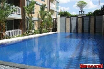 Centric Scene Aree 2 - Two bedroom Condo for sale, Corner Unit at Soi Aree & Very Closed to BTS Ari