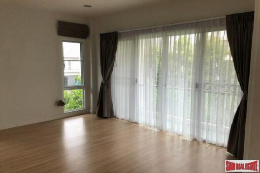 Nara Botanic - Private Single Family Three Bedroom House for Rent Near BTS Bearing
