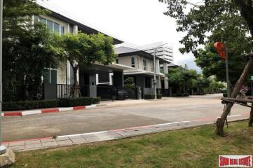 Nara Botanic - Private Single Family Three Bedroom House for Rent Near BTS Bearing