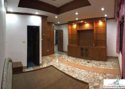 Extra Large Townhouse with Office Option in Bangna, Bangkok