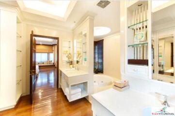 Exquisite 4 Bed Private Serviced Pool Villa in Secure Estate for Rent at Sathorn - Pet Friendly