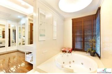 Exquisite 4 Bed Private Serviced Pool Villa in Secure Estate for Rent at Sathorn - Pet Friendly