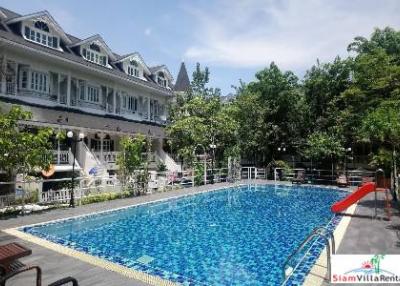 Fantasia Villa 2  Large Four Bedroom Family Home in Bang Na, Bangkok