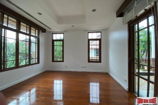 Baan Sansiri Sukhumvit 67 - 4 Bedrooms and 5 Bathrooms, 490 sqm, Phra Kanong Prime Location