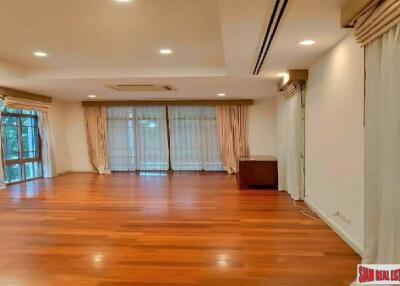 Baan Sansiri Sukhumvit 67 - 4 Bedrooms Detached House for Rent in Phra Khanong Area of Bangkok