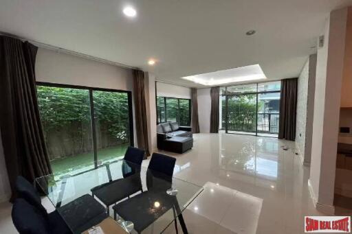 Setthasiri Krungthep Kreetha - Spacious 2-Bed House with Modern Amenities, Perfectly Located in Hua Mak