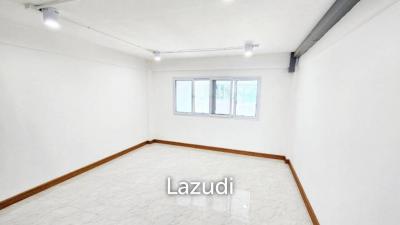 5 Bed 6 Bath 368 SQ.M Townhouse Sukhumvit 101/1