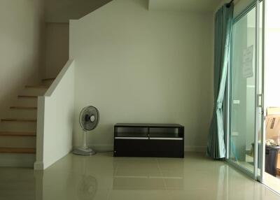 House for Rent in Nong Phueng, Saraphi.