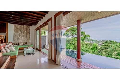SalesVilla4 Bedroom Luxurious villa offer breathtaking Ocean view