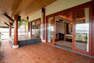 SalesVilla4 Bedroom Luxurious villa offer breathtaking Ocean view