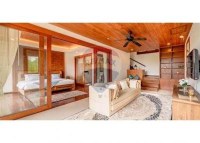 4 Bedroom Luxurious villa offer breathtaking Ocean view