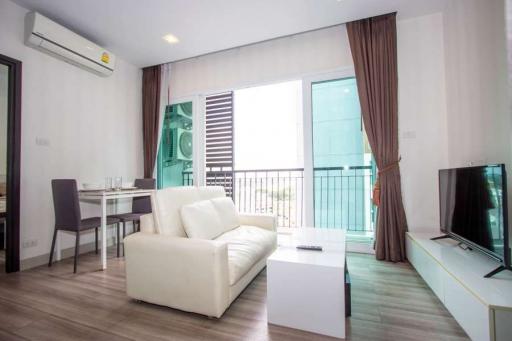 Beautifully presented 1 bedroom condo at The Prio