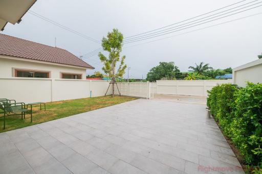 3 Bed House For Sale In East Pattaya - Suwanna Village