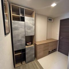 2 bed Condo in Moniiq Sukhumvit 64 Phrakhanong District C020632