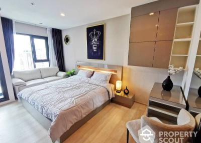 Studio Condo at Life One Wireless near BTS Phloen Chit