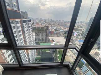 1 bed Condo in XT Huaykwang Din Daeng District C020631