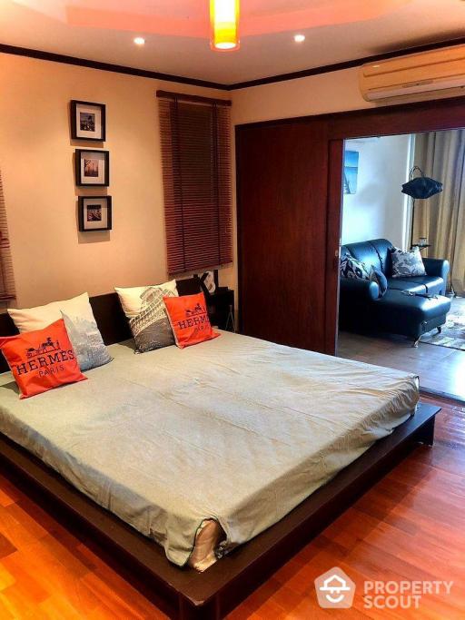 1-BR Condo at Fragrant 71 Condominium near BTS Phra Khanong (ID 516737)