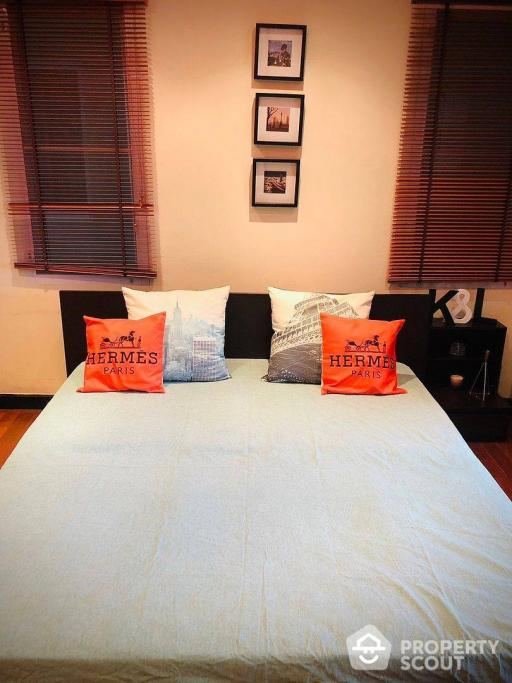 1-BR Condo at Fragrant 71 Condominium near BTS Phra Khanong (ID 516737)