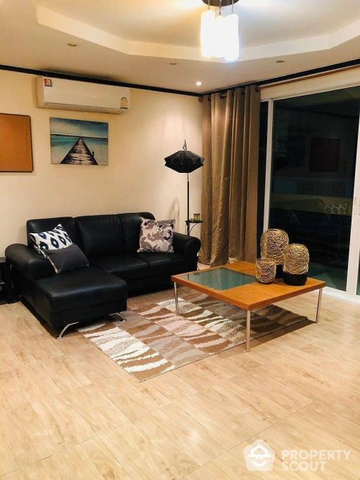 1-BR Condo at Fragrant 71 Condominium near BTS Phra Khanong (ID 516737)