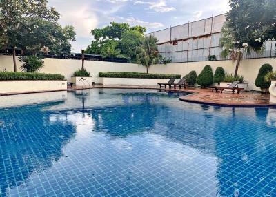 2 Bedrooms Condo in Panchalae Jomtien C011306