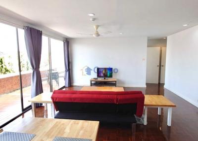 2 Bedrooms Condo in Panchalae Jomtien C011306