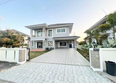 Thanaporn Park Home 5